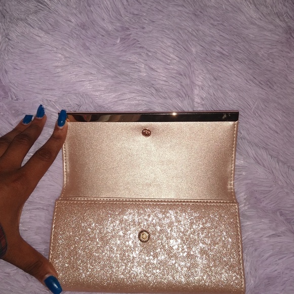 Pink Clutch - Picture 4 of 4
